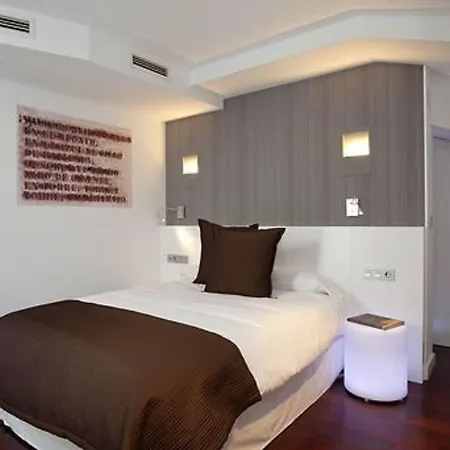 Otel Apolonia Soria
