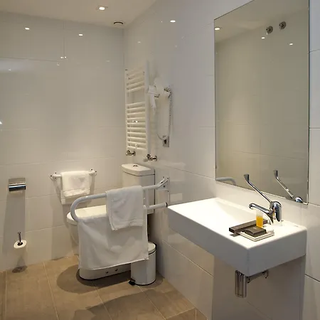 Szálloda Apolonia 3*