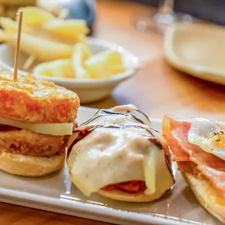 Apolonia Szálloda 3*