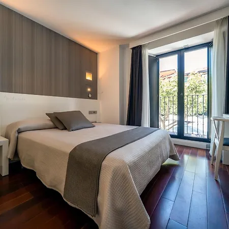 Apolonia Otel