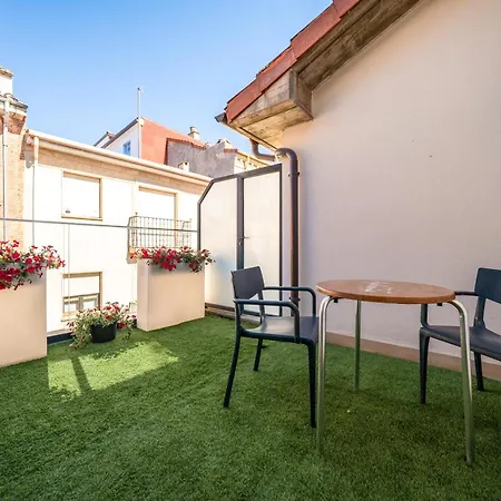 Hotel Apolonia 3*